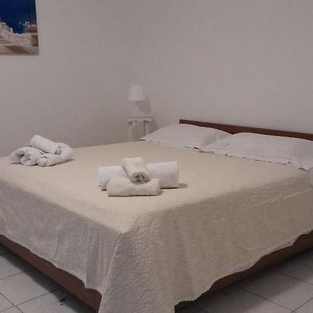 Nardones 87 Apartment Наполи Екстериор снимка